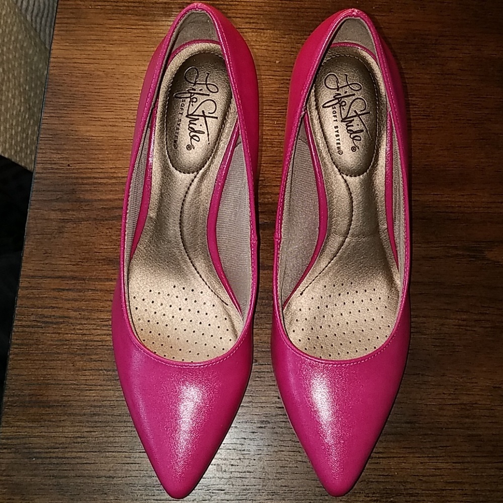 Hot Pink Heels